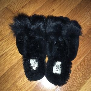 NWOT UGG slides